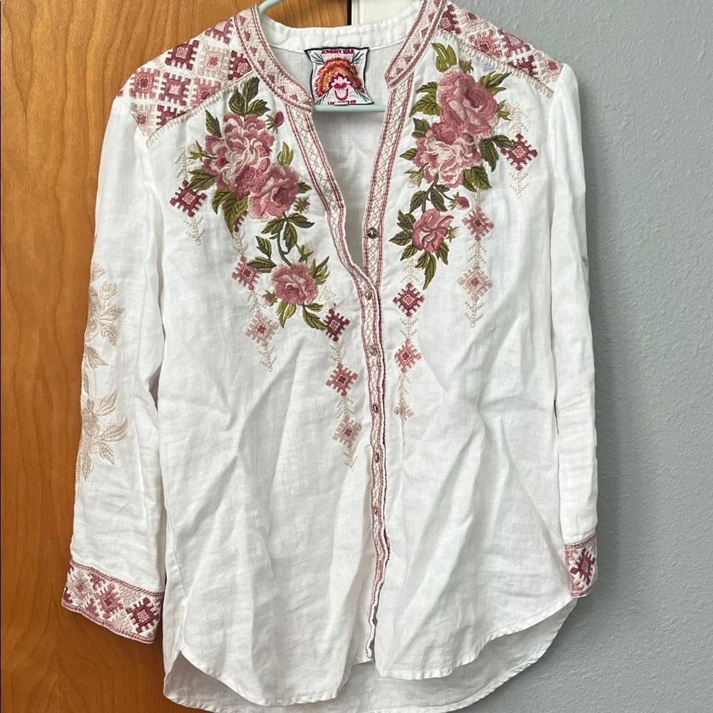 Johnny Was White Blouse with Pink Floral Embroidery - Picture 1 of 3